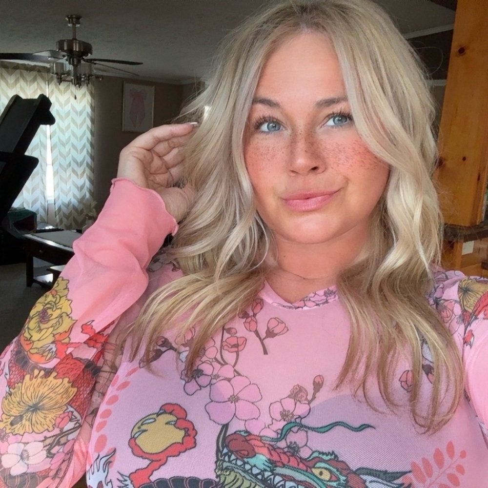 Meet your Posher, Paris